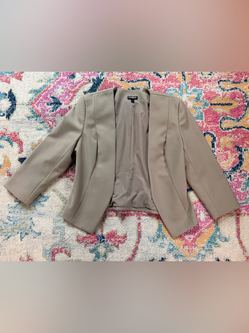 NWOT Express Taupe Blazer Size 6